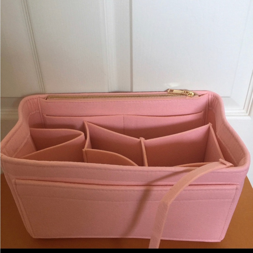 ❤️❤️❤️New pale pink Tote bag shaper protector❤️ - Picture 1 of 5